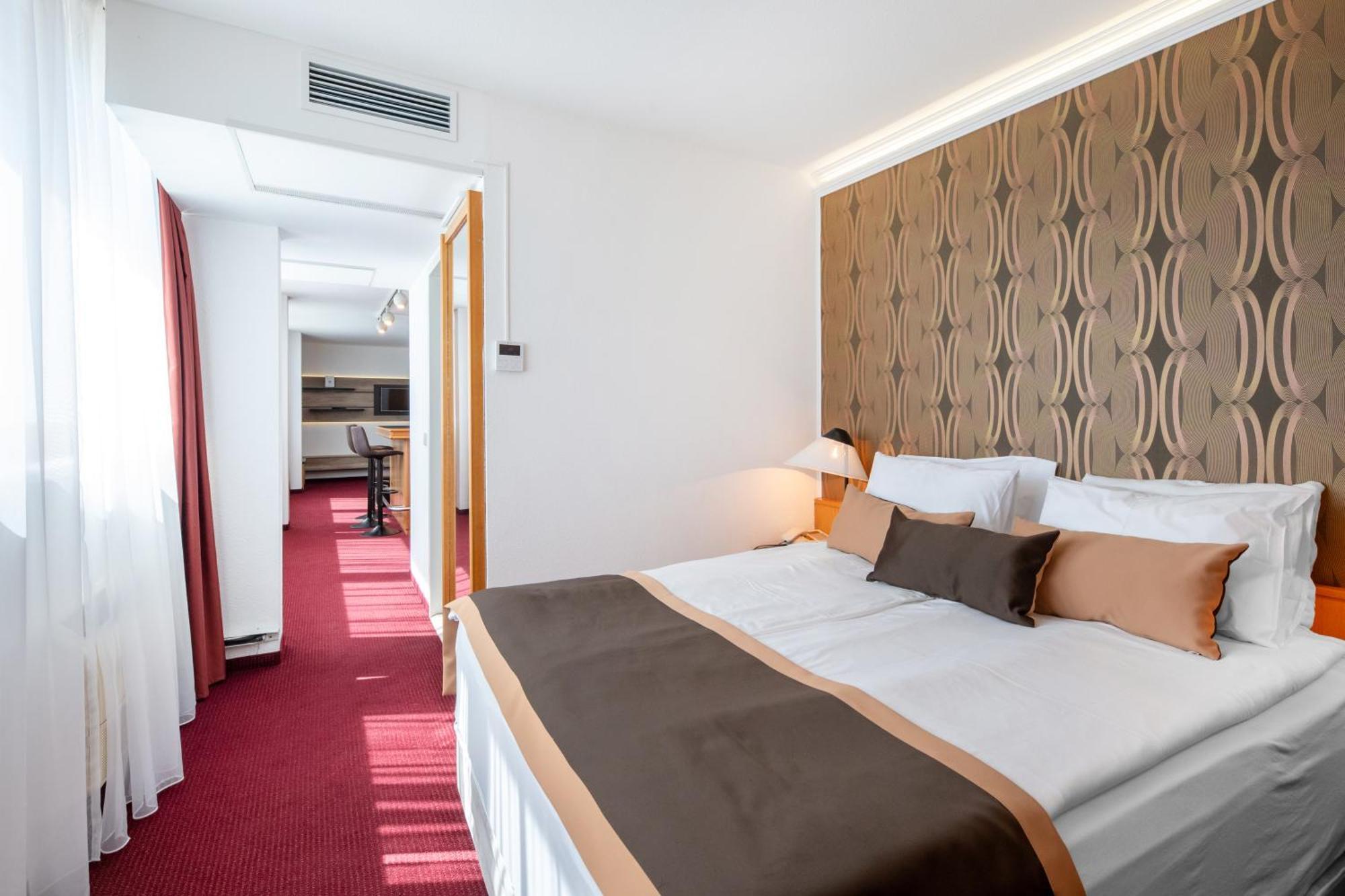Hotel Club ティハニ エクステリア 写真