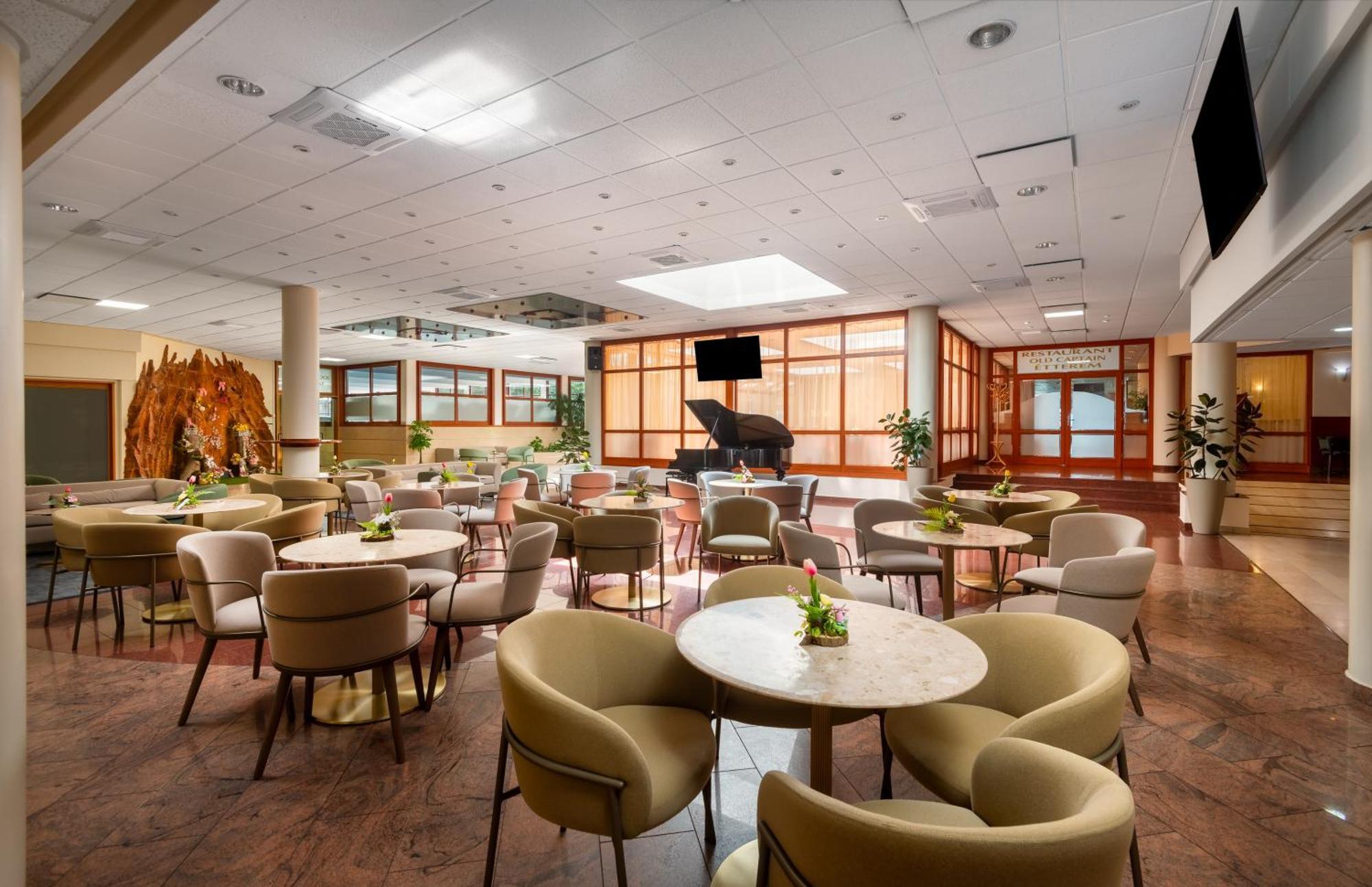 Hotel Club ティハニ エクステリア 写真
